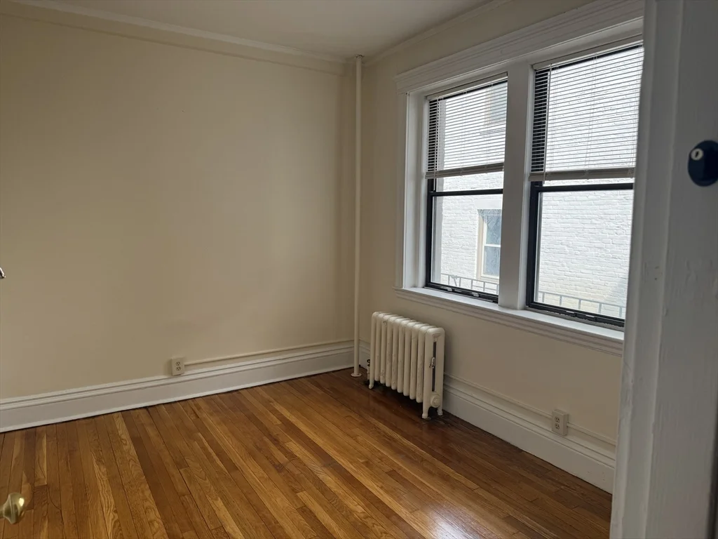 56 Charlesgate E, Fenway