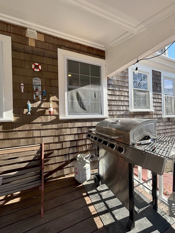 16 Jefferson Shores Rd, Cohasset Narrows