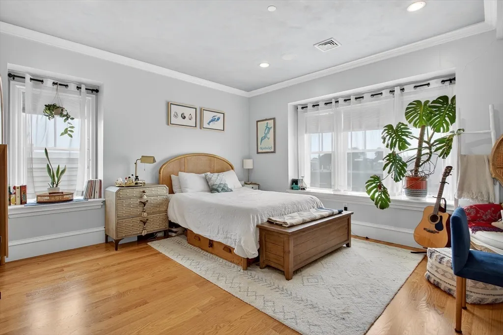 862 East 2nd St, South Boston