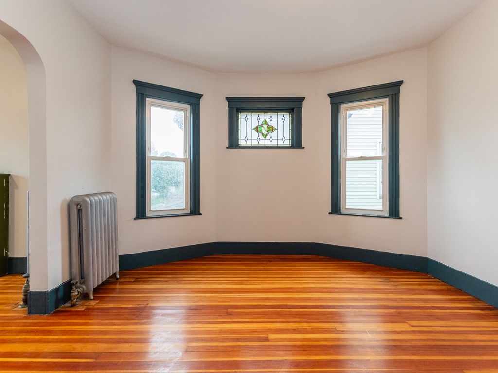 5 bed, 2 bath apartment for rent at 46 Shepton St Unit 2, Dorchester — photo 15 of 64