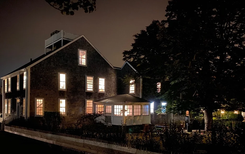 4 Traders Ln, Nantucket