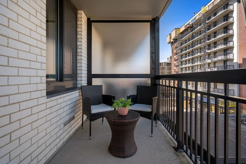 60 Longwood Ave, Coolidge Corner