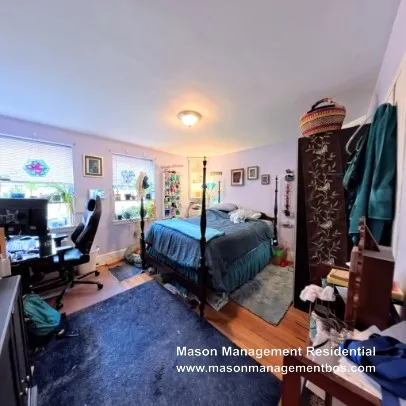1 O'leary Way, Jamaica Plain