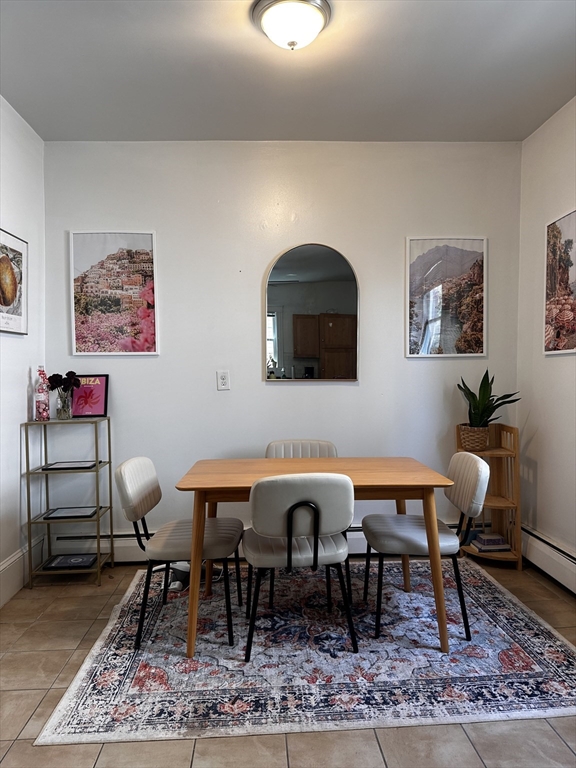 231 Charles St, East Cambridge