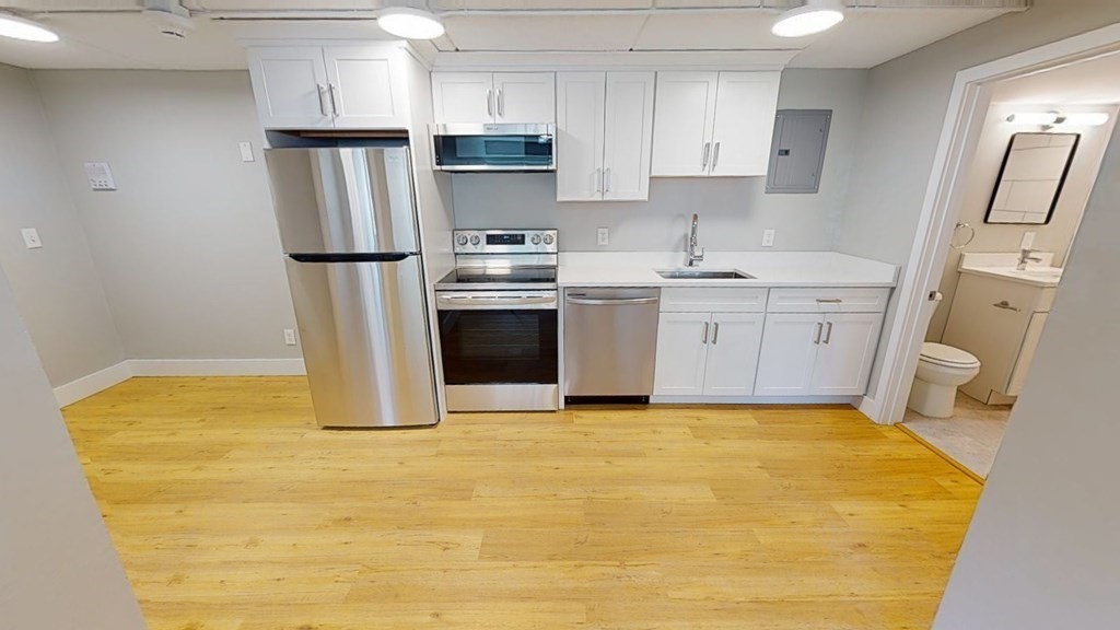 89 Woodrow Ave, Dorchester