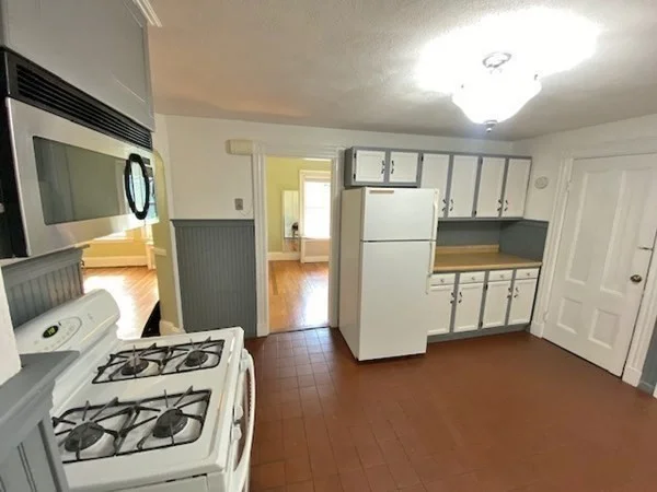 369 Savin Hill Ave, Dorchester