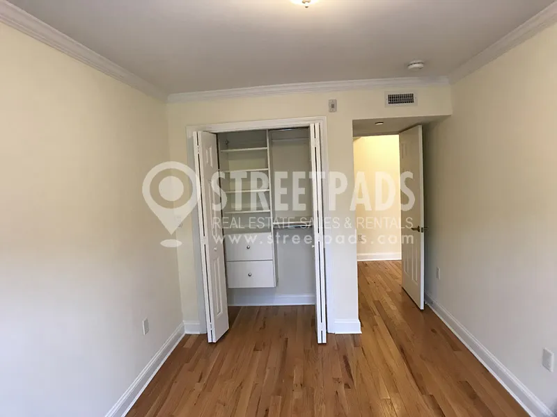 55 Langdon St, Neighborhood Nine