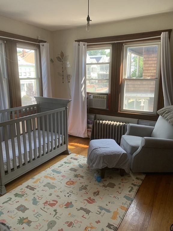 64 Garrison Ave, West Somerville