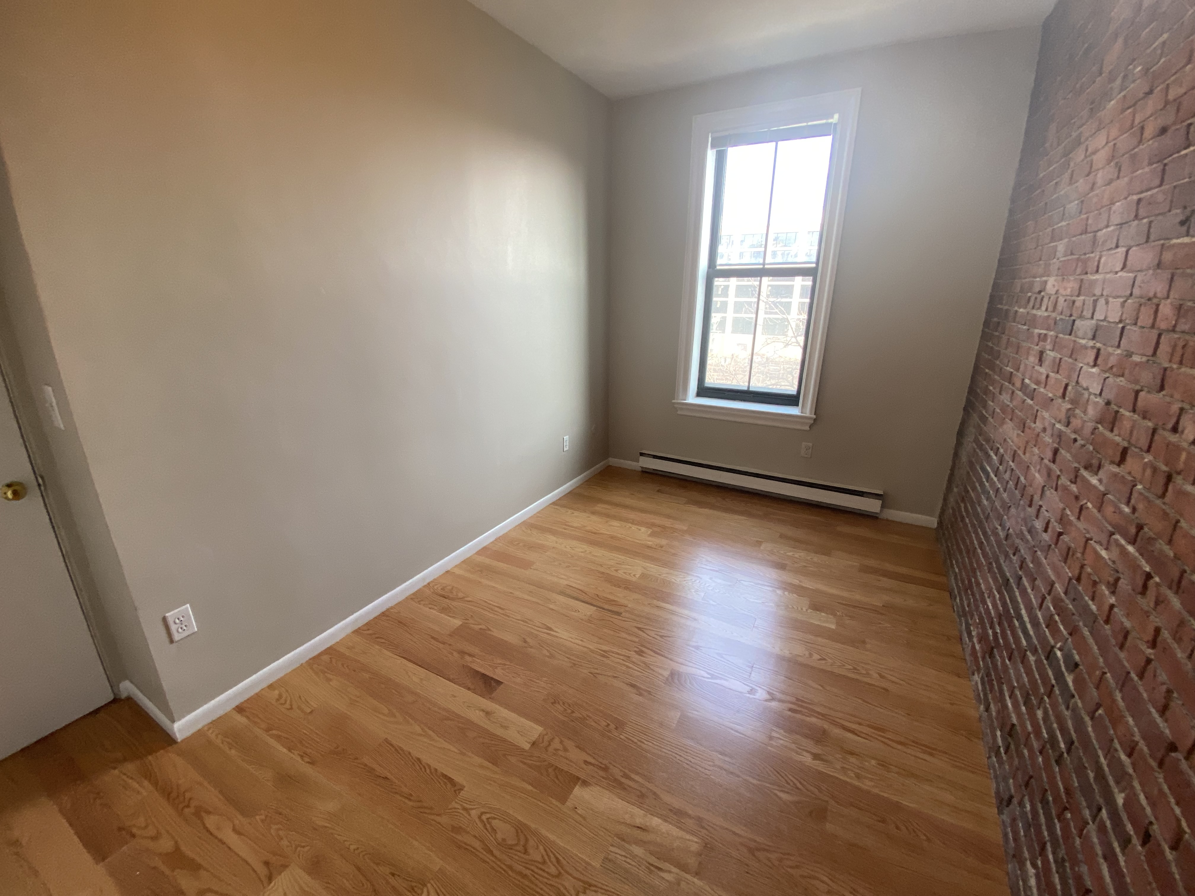 23 Cortes St, Back Bay