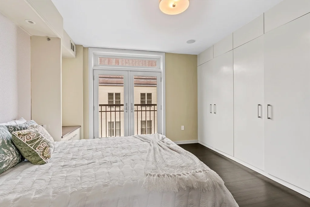 1721 Washington St, South End