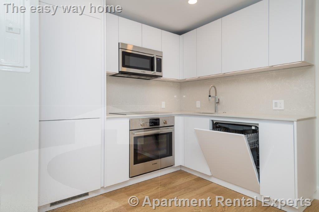 334 Harvard St, Harvard Square