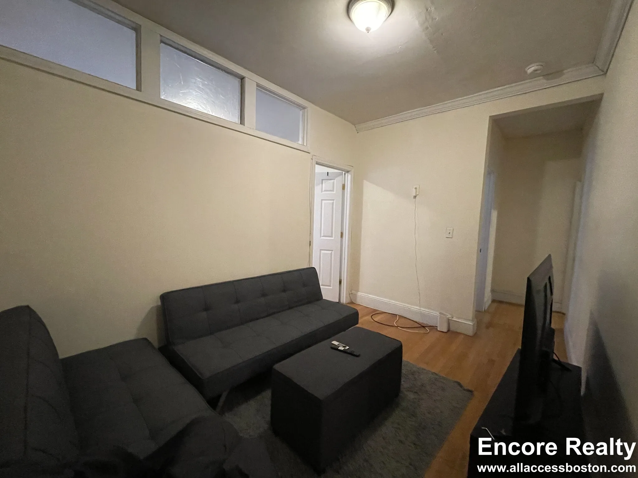 54 Egmont St, North Brookline