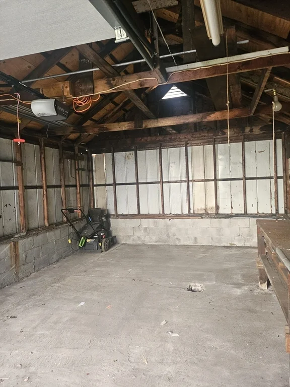 25 Hatch St, Everett