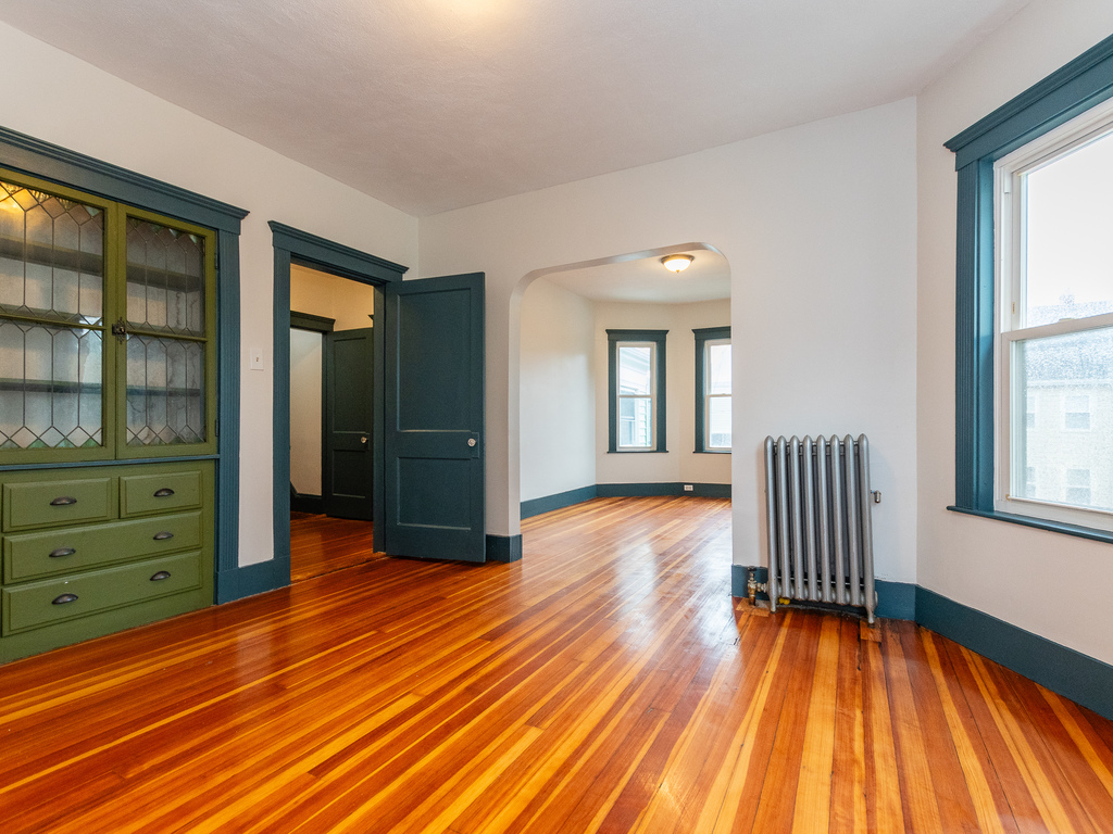 5 bed, 2 bath apartment for rent at 46 Shepton St Unit 2, Dorchester — photo 17 of 64