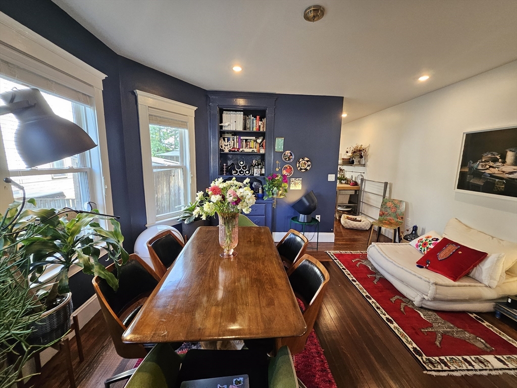 66 Court St, Newtonville