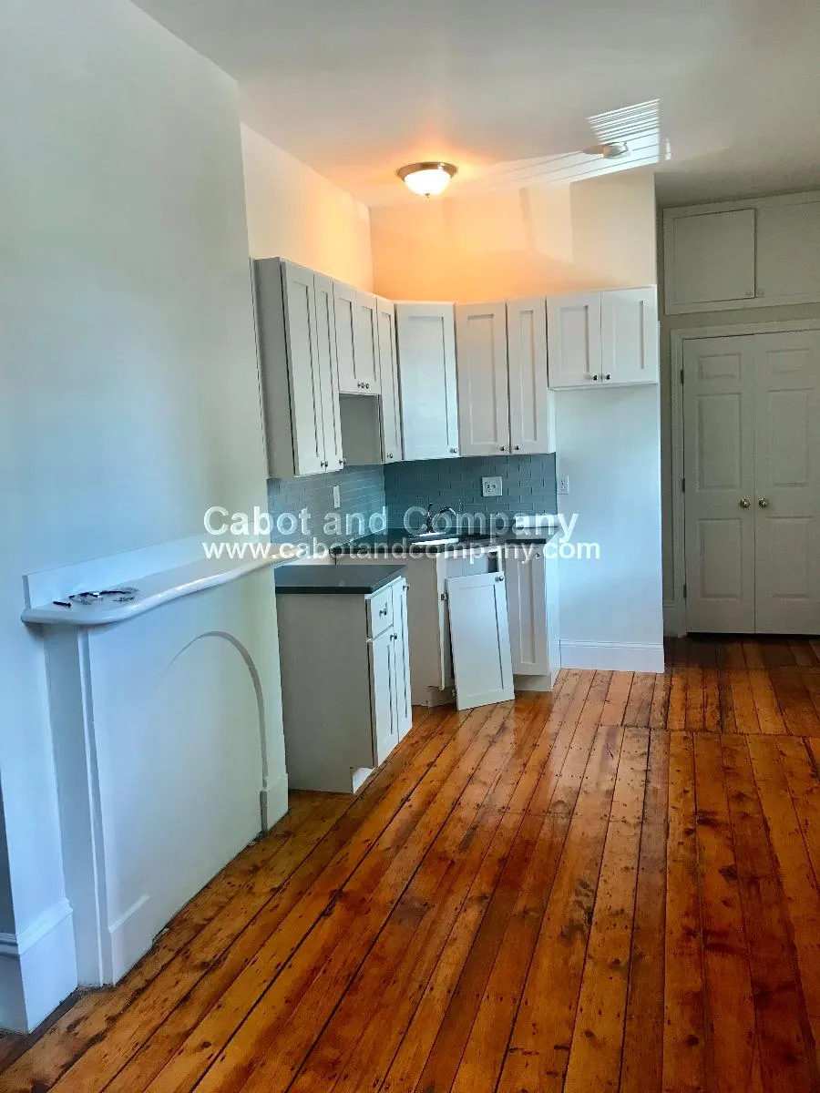 614 Massachusetts Ave, South End