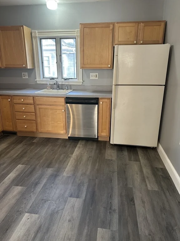 9 Station Rd, Salem
