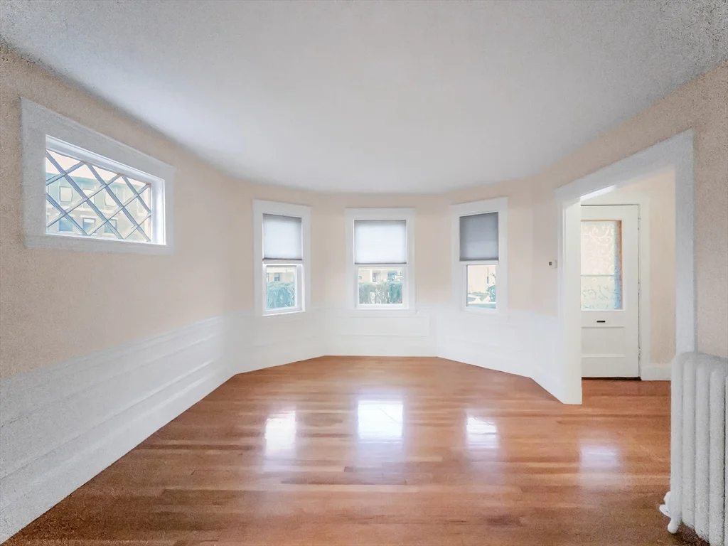 21 Bradwood St, Roslindale