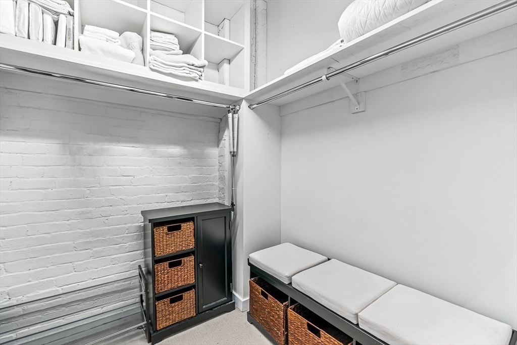 346 Congress, South Boston