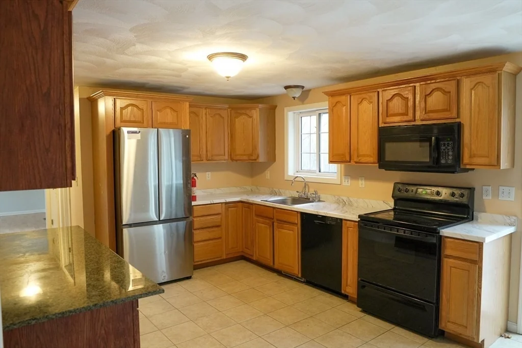 14 Eastern Ave, Riverside