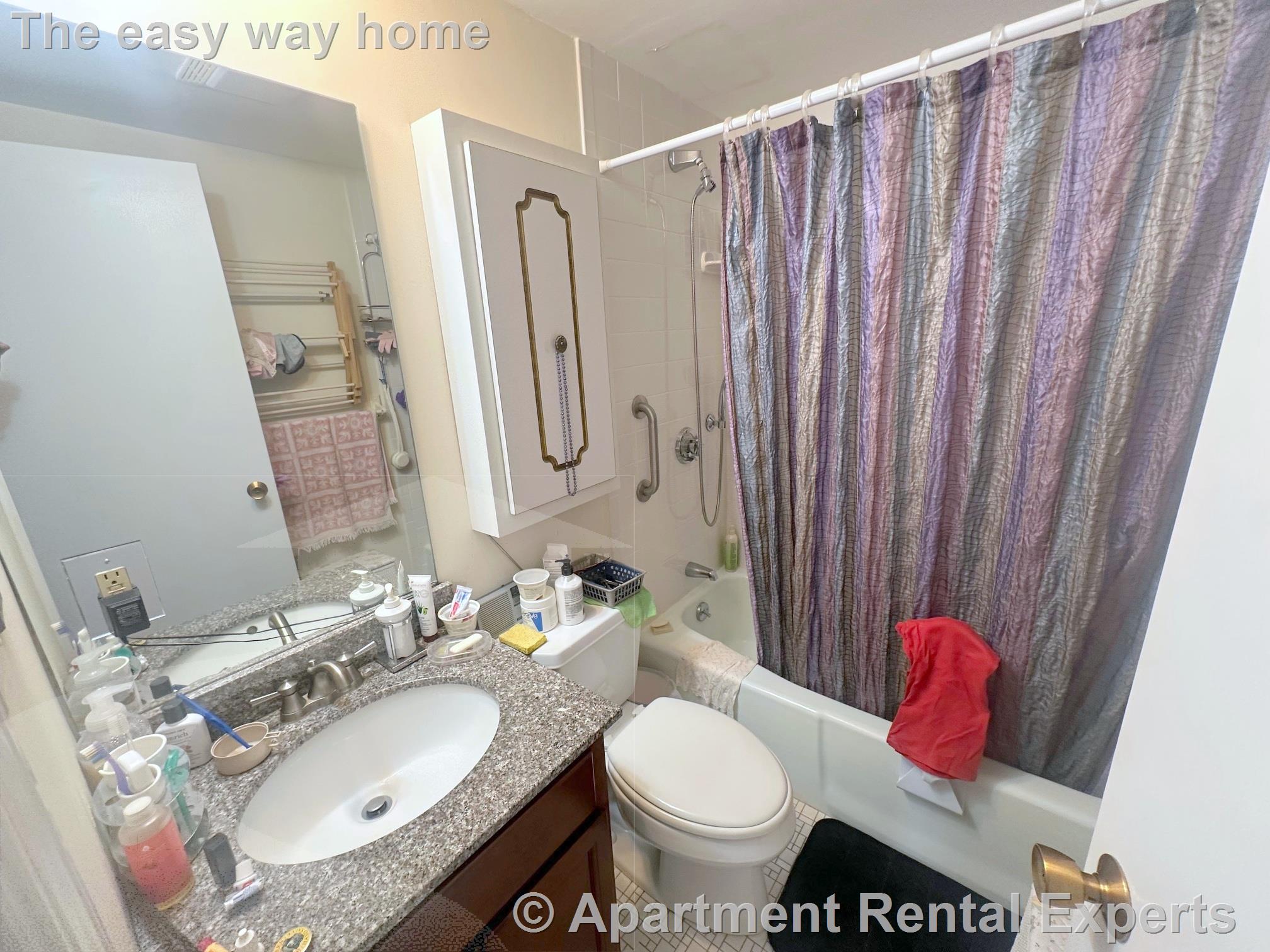 990 Massachusetts Ave, Arlington Heights