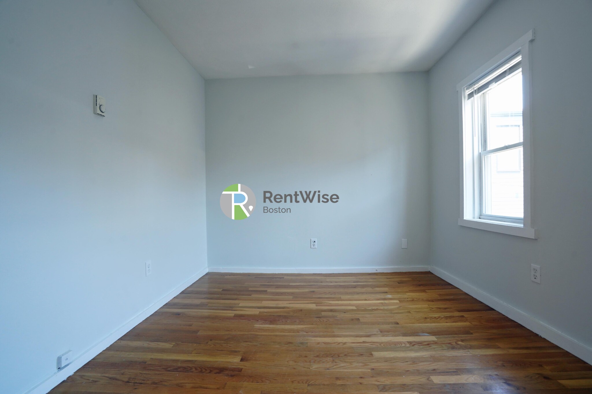 3 Schrepel Pl, South Boston