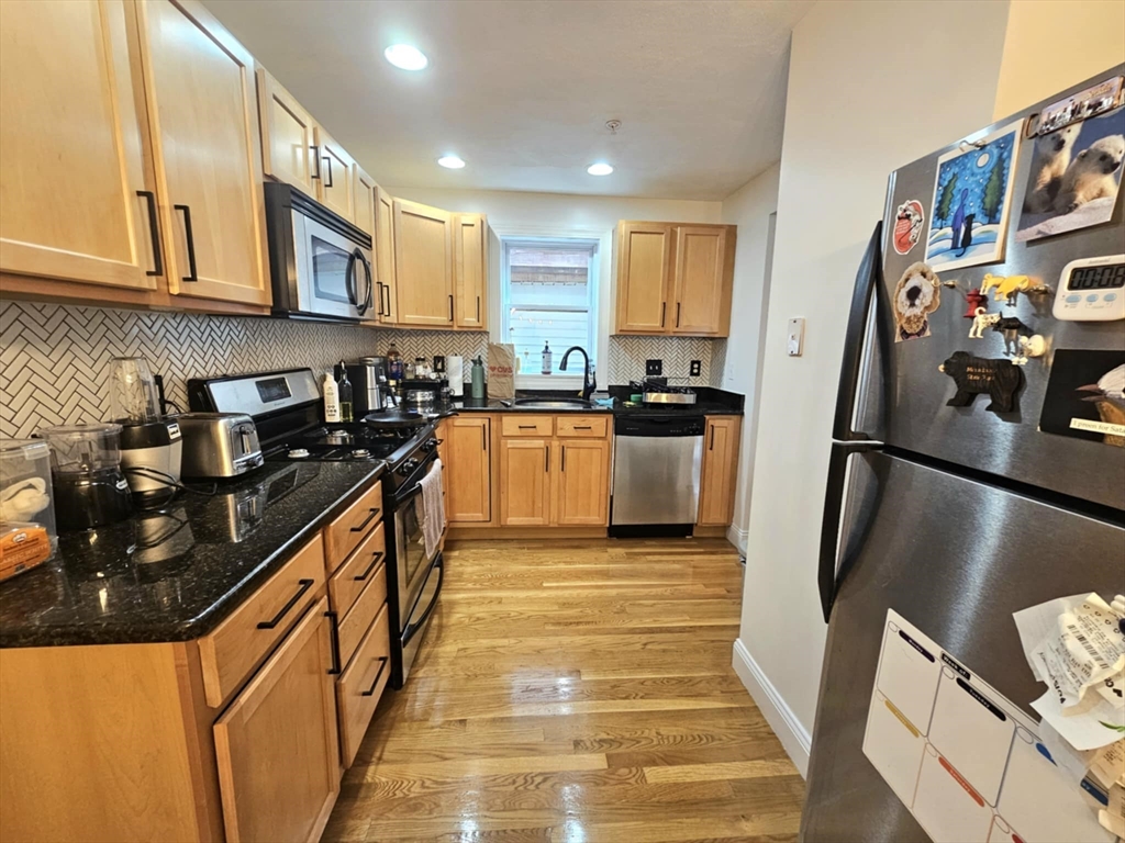 26 Holden St, Malden