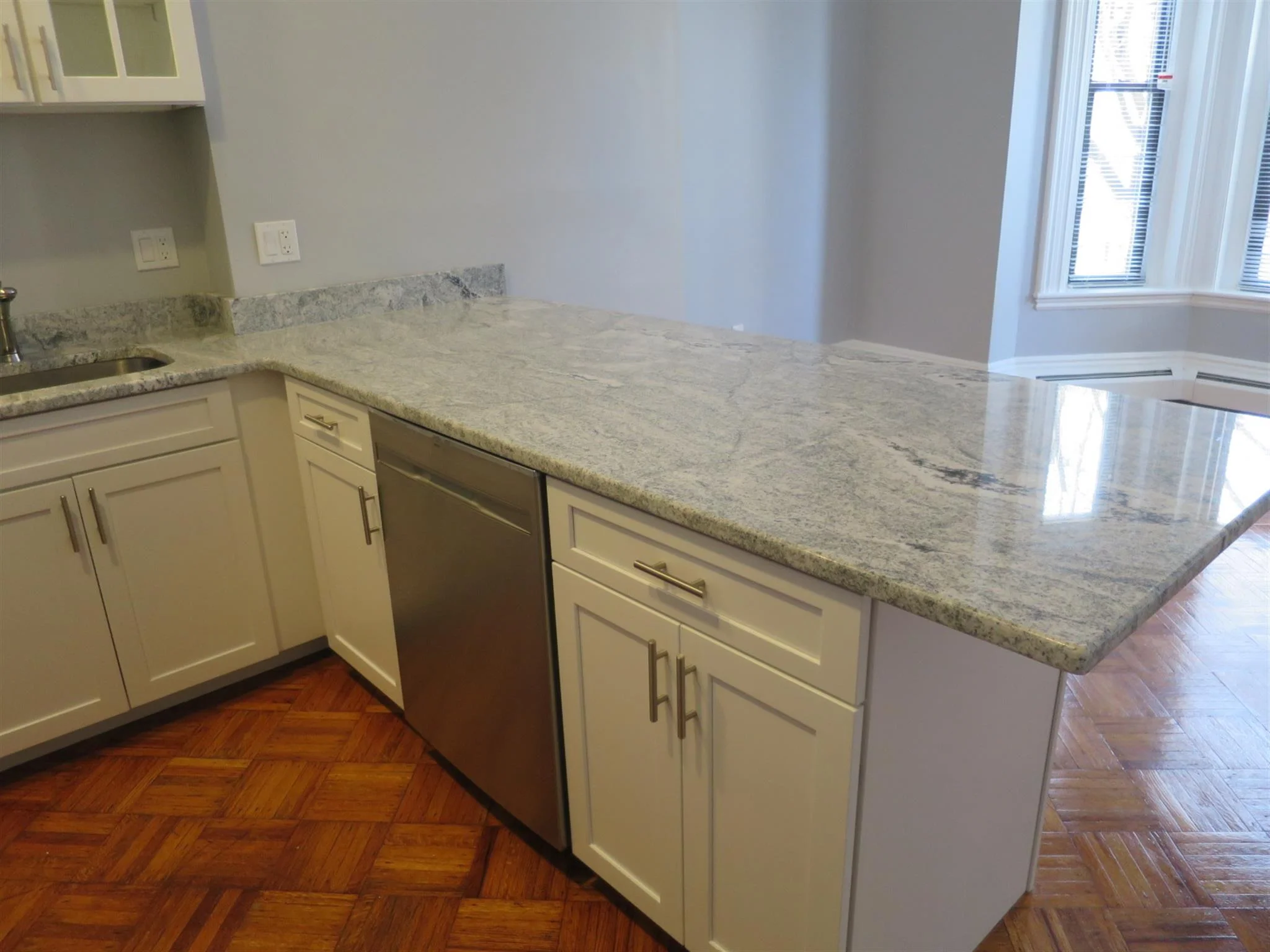 61 Adams St, Winter Hill