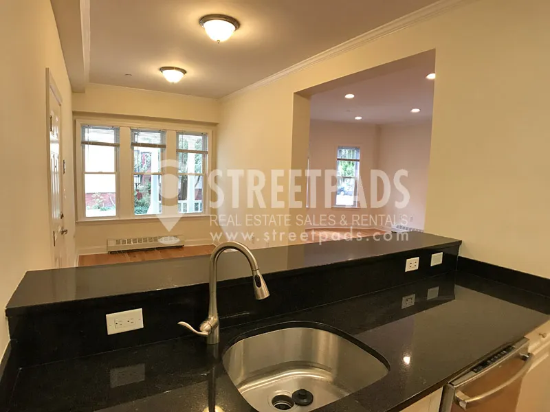 1 Langdon Sq, Neighborhood Nine