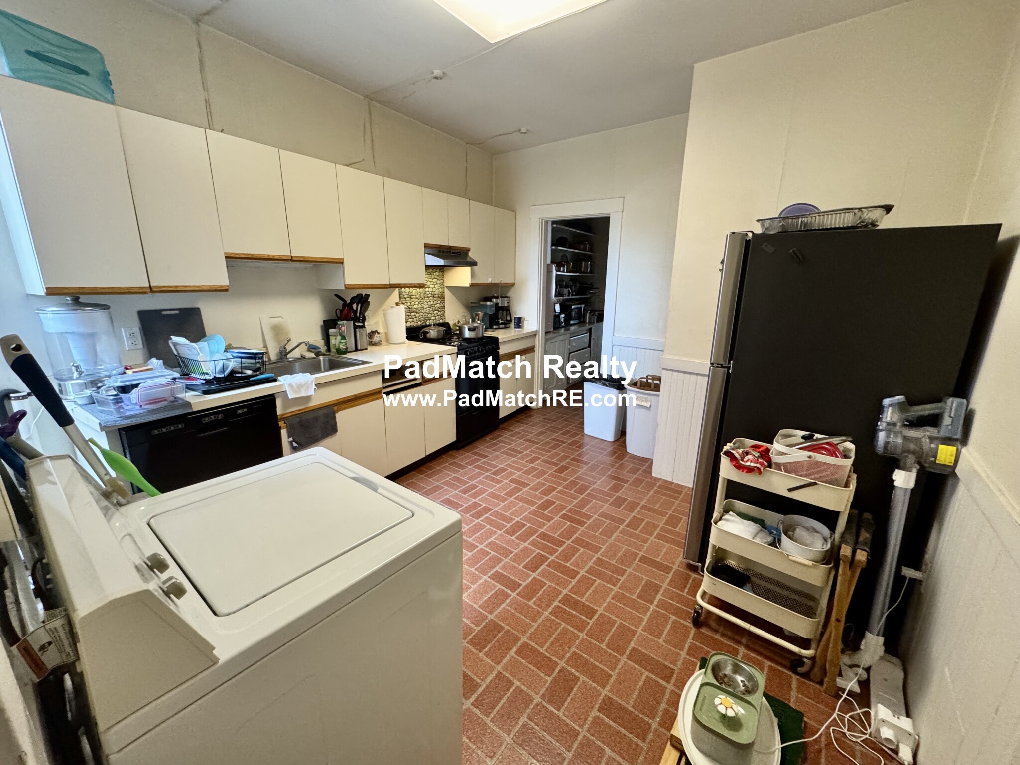 106 Strathmore Rd, Brighton