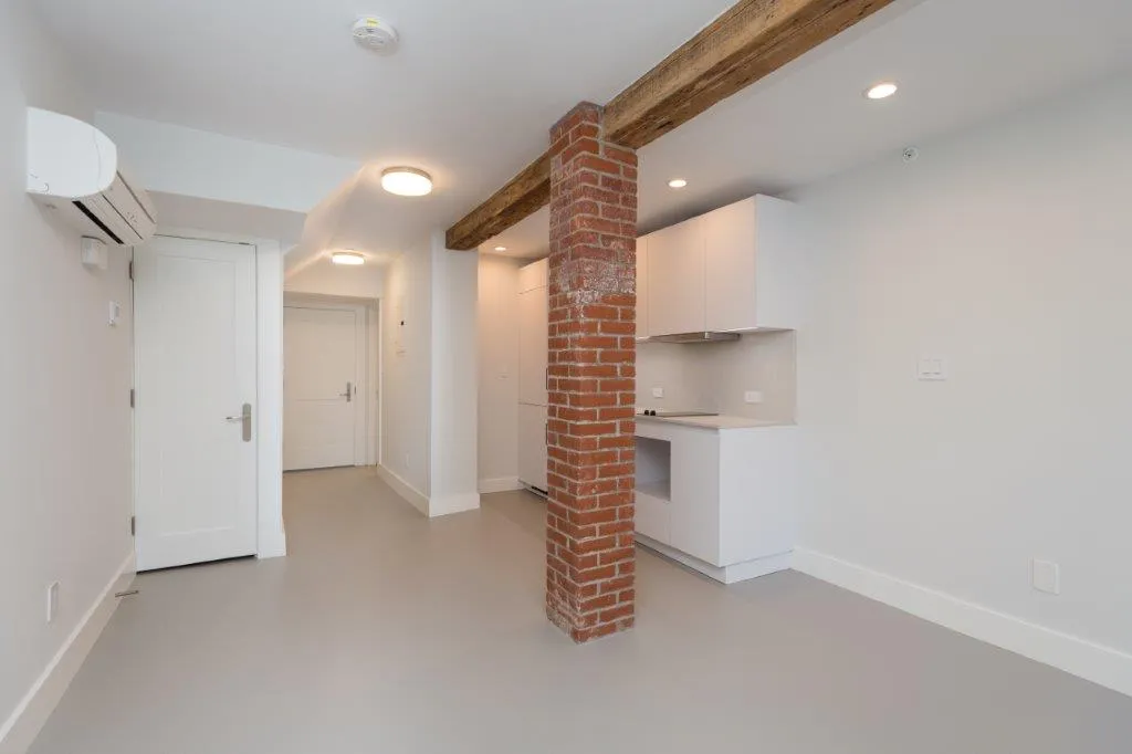 461 Massachusetts Ave, Roxbury