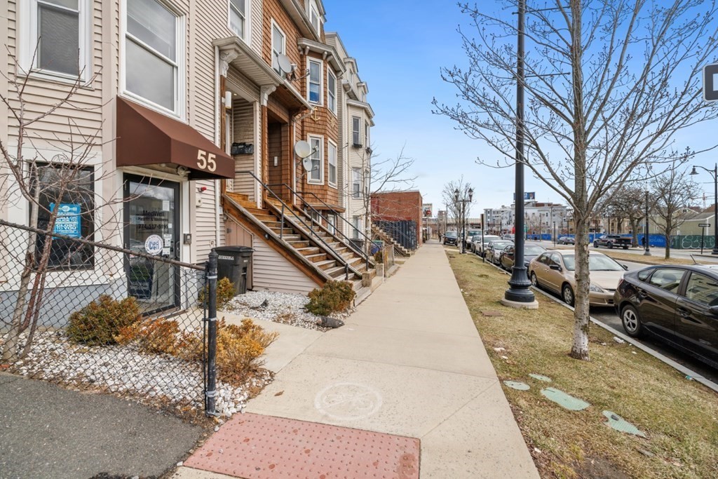 55 Broadway Pl, East Somerville