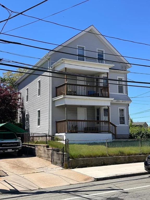 65 Brayton Ave, Fall River