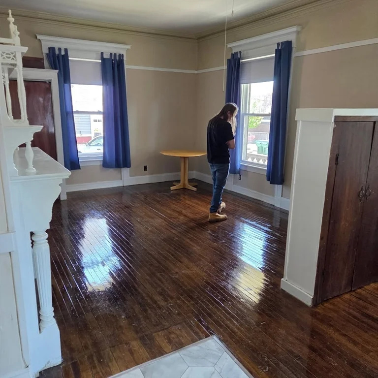 16 Garden St, Medford