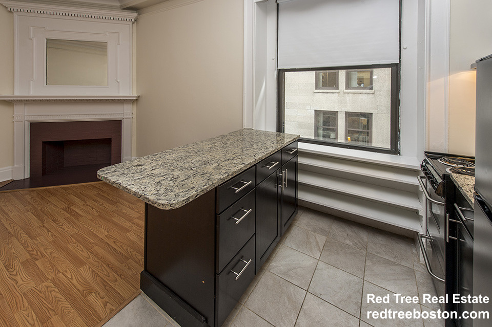 62 Boylston St, Midtown