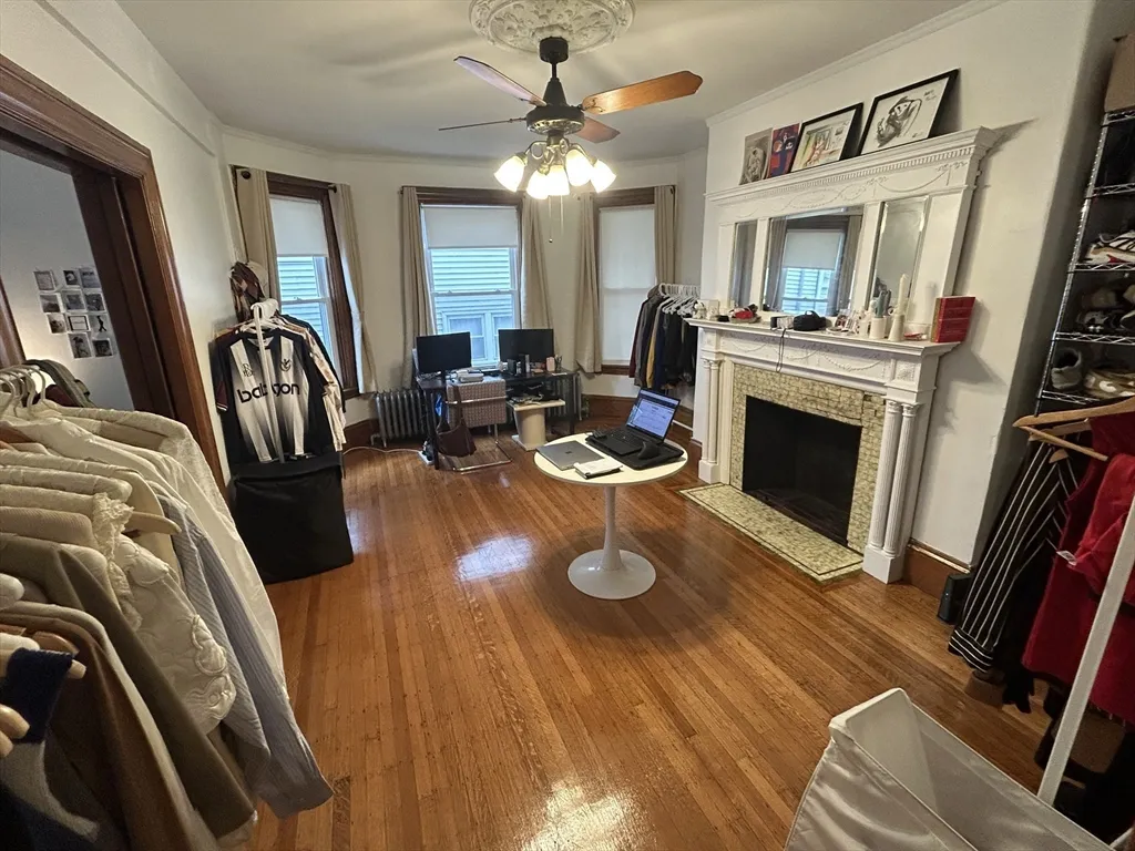 50 Dartmouth St, Winter Hill