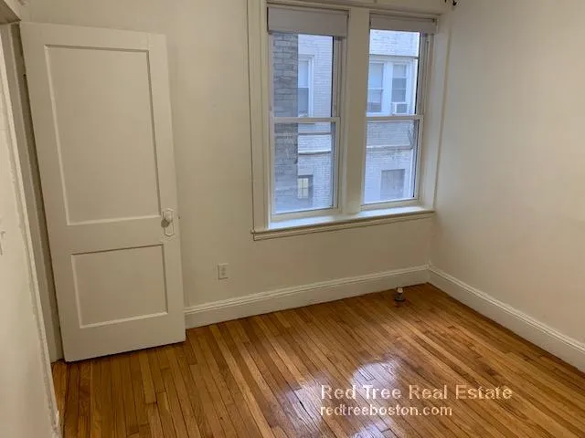 1175 Boylston St, Fenway