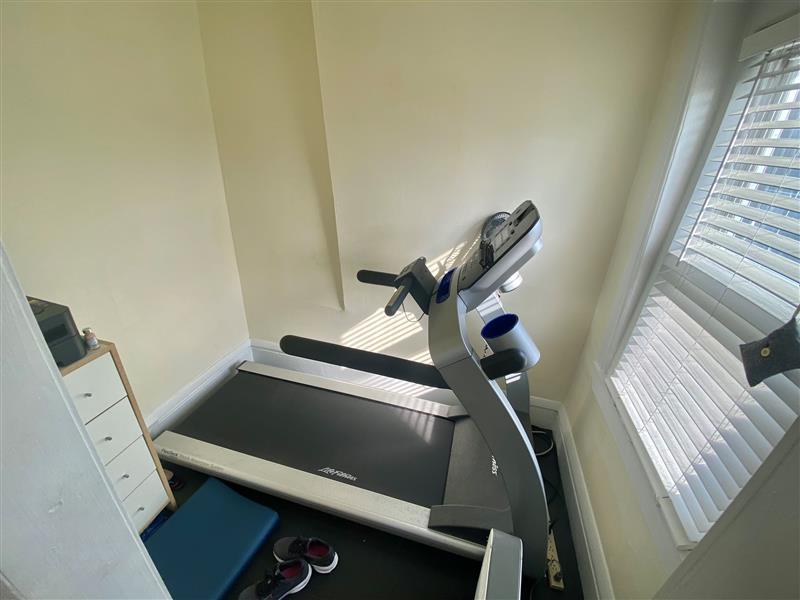 375 Western Ave, Riverside