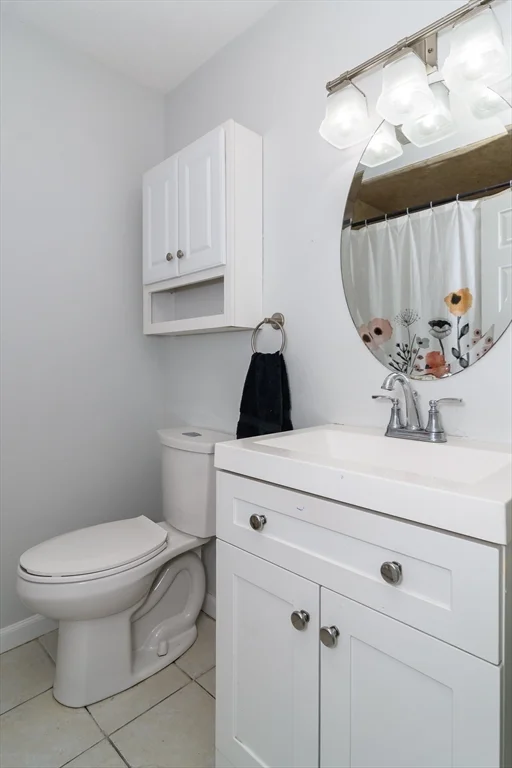 10 Homeward Ln, Natick