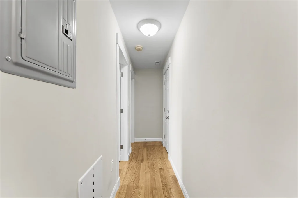 42 Almont St, Medford