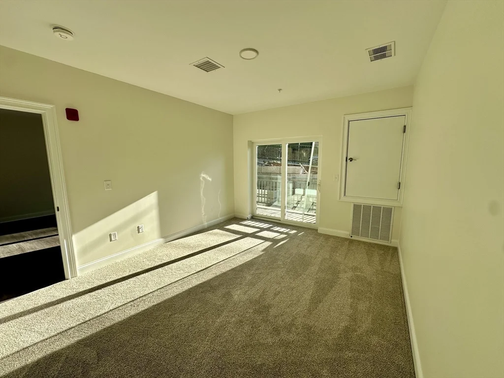 10 Franklin Ave, Revere