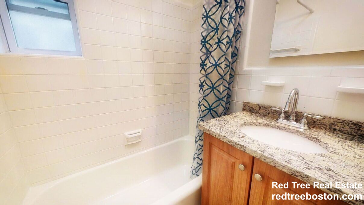 63 Parkman St, North Brookline