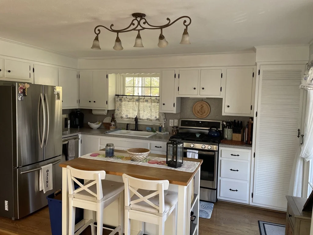 137 Norton St, Weymouth