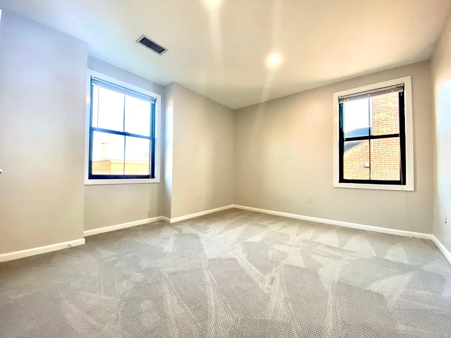 151 West Brookline St, Shawmut