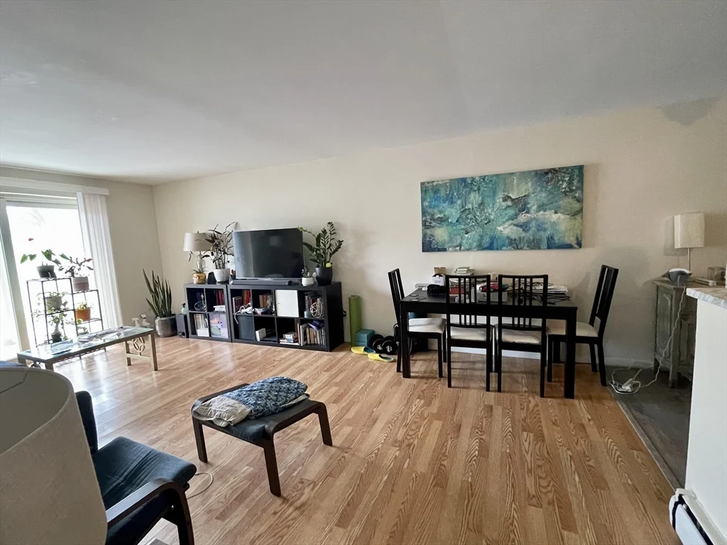 50 Green St, Coolidge Corner