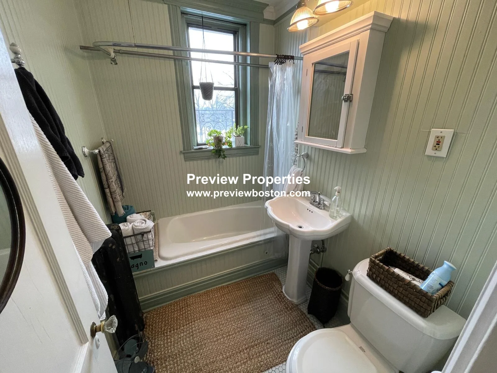 64 Charlesgate East, Back Bay