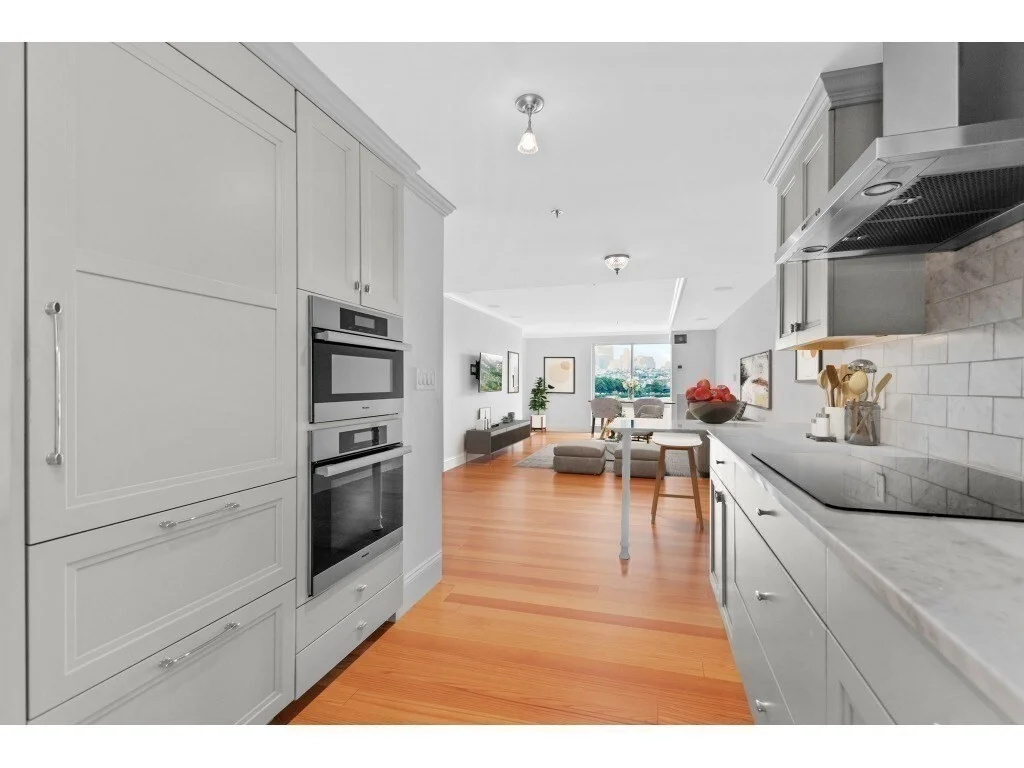 75-83 Cambridge Pkwy, East Cambridge