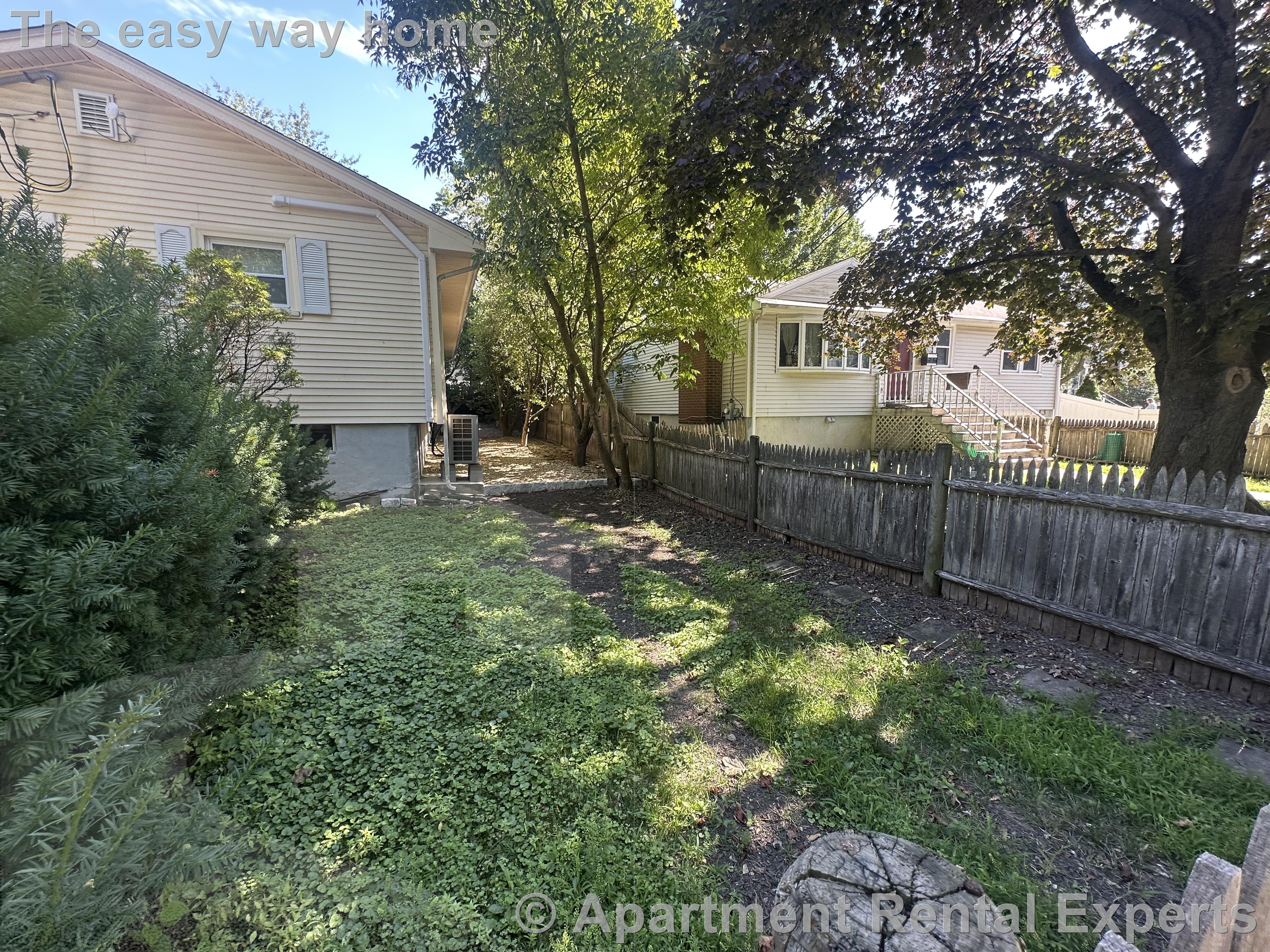 48 Spy Pond Ln, Arlington Center