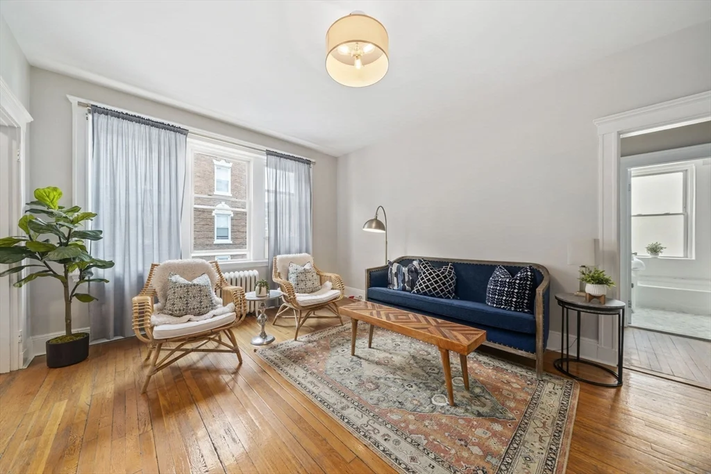 229 Kelton, Brighton