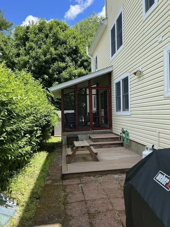 11 Garrison Rd, East Arlington